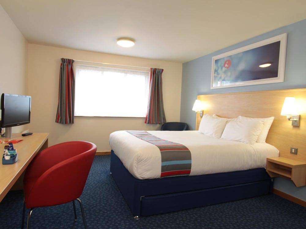 Travelodge Croydon Central מראה חיצוני תמונה