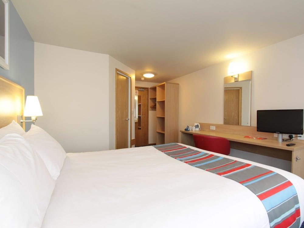 Travelodge Croydon Central מראה חיצוני תמונה