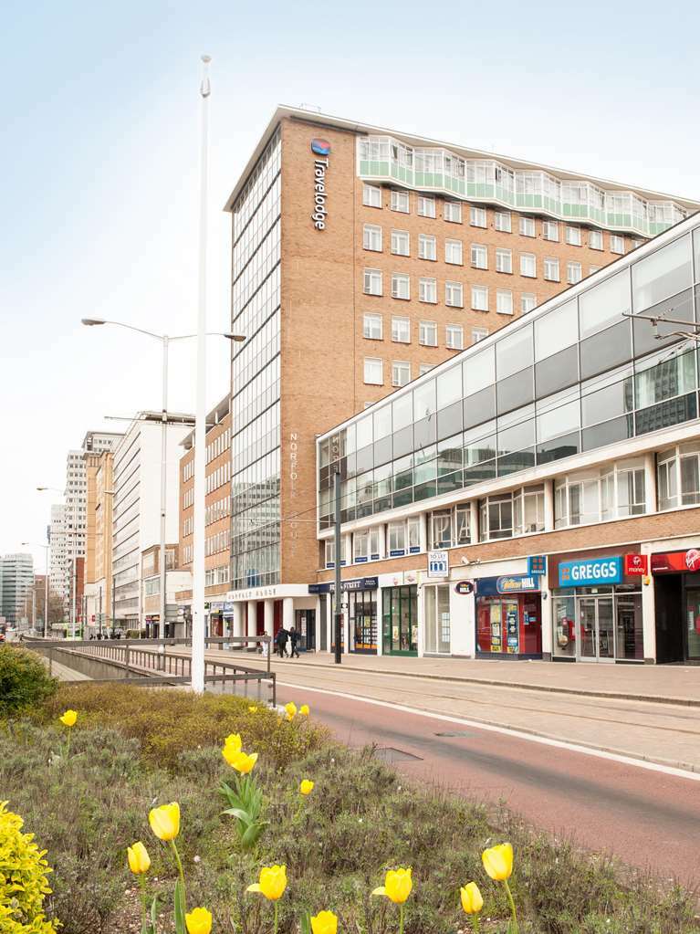 Travelodge Croydon Central מראה חיצוני תמונה