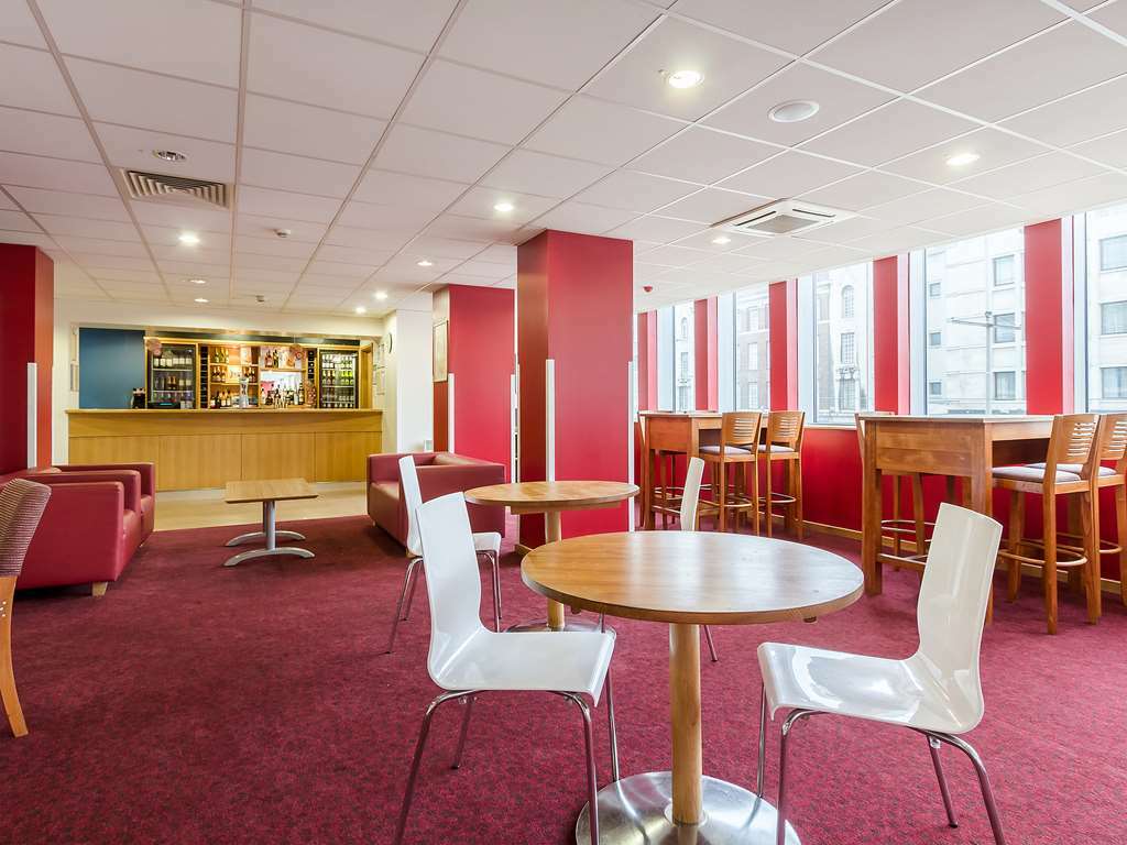 Travelodge Croydon Central מסעדה תמונה