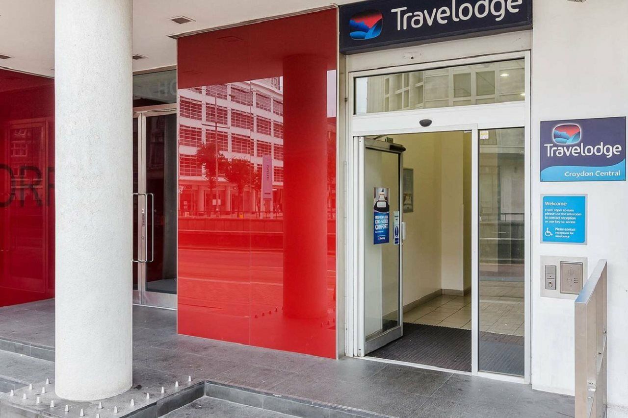 Travelodge Croydon Central מראה חיצוני תמונה